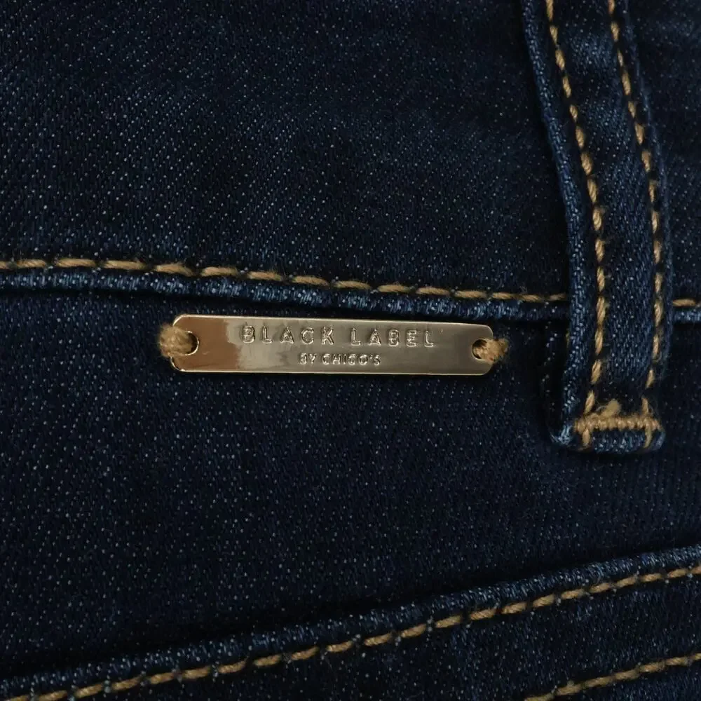 Chicos Jeans 3 Womens XL 16 Wide Leg Cropped Blue Stretch Denim Black Label - Picture 10 of 14